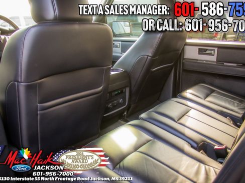 Certified 2017 Ford Expedition XLT w/ Equipment Group 201A image 9