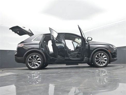 Used 2022 Lincoln Nautilus Reserve w/ Equipment Group 201A image 78