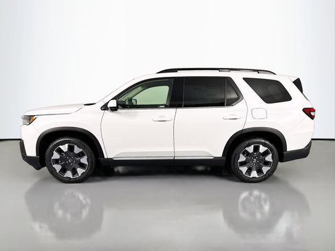 New 2026 Honda Pilot Touring image 8