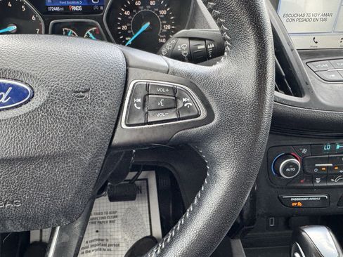 Used 2019 Ford Escape SE FWD image 10