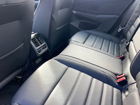 New 2026 Volkswagen Golf 2.0T image 12