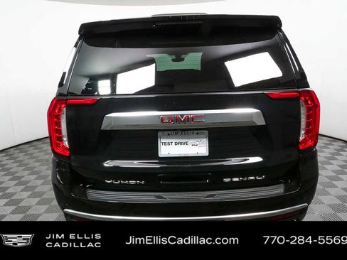 Used 2021 GMC Yukon Denali w/ Denali Ultimate Package image 27
