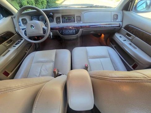 Used 2004 Mercury Grand Marquis GS RWD image 13