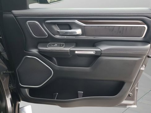 Used 2022 RAM 1500 Laramie image 13