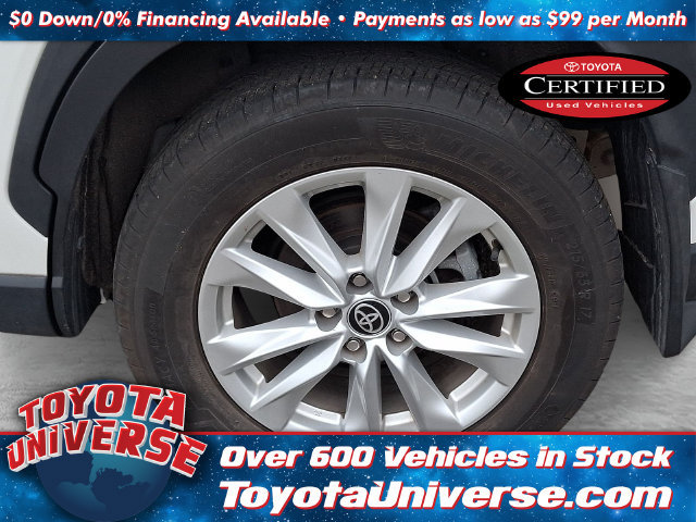 Used 2023 Toyota Corolla Cross LE AWD/4WD image 5