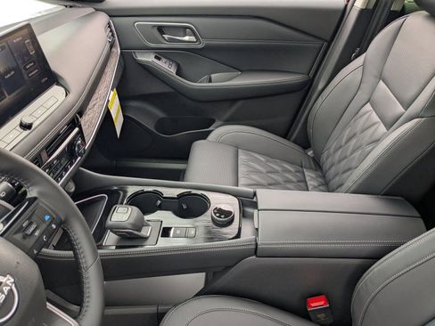 New 2026 Nissan Rogue Platinum w/ Platinum Premium Package image 14