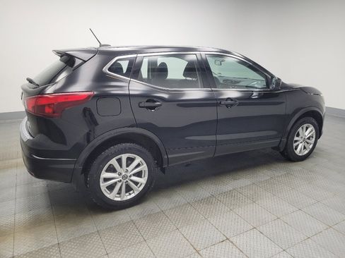Used 2019 Nissan Rogue Sport S w/ Appearance Package image 10
