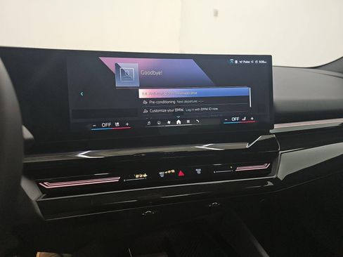 Used 2025 BMW 530i image 12