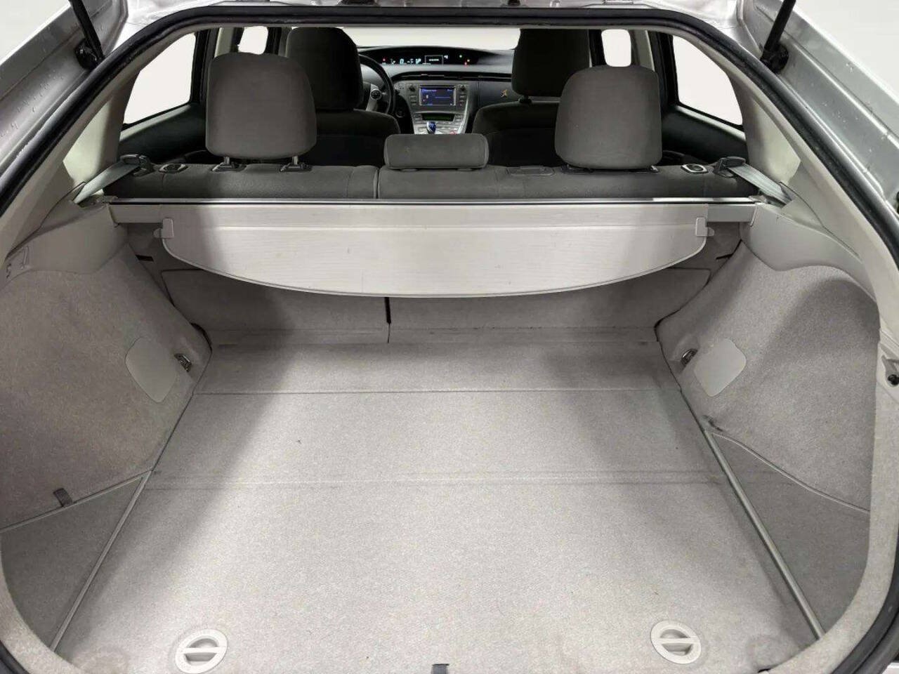 Used 2013 Toyota Prius Two FWD image 6