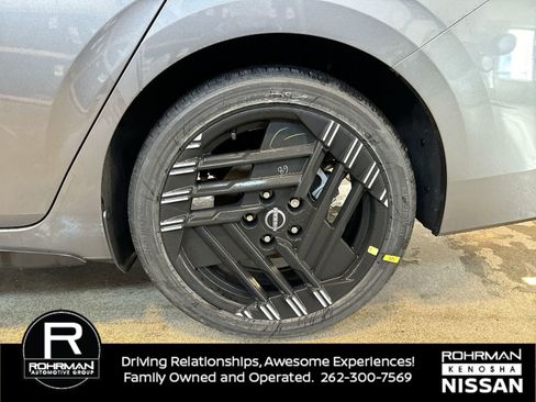 New 2026 Nissan Sentra SR w/ SR Premium Package image 5