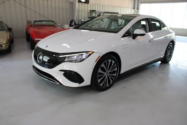 Used 2023 Mercedes-Benz EQE 350+ Sedan image 36