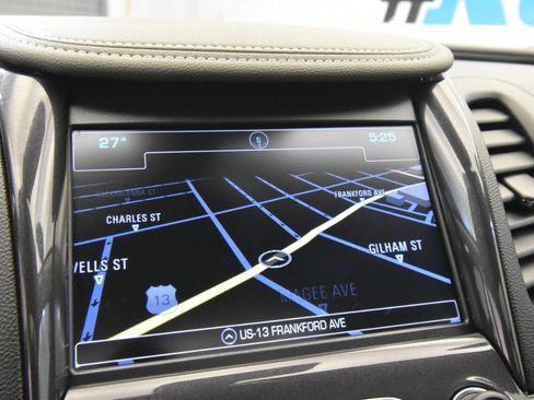 Used 2017 Chevrolet Impala Premier w/ Enhanced Convenience Package image 22