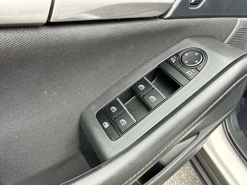 Used 2024 MAZDA CX-30 AWD 2.5 S image 23