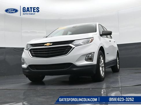 Used 2020 Chevrolet Equinox LS FWD image 39