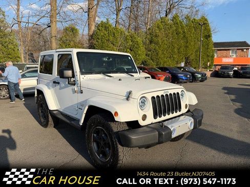 Used 2014 Jeep Wrangler Sahara w/ Dual Top Group image 5