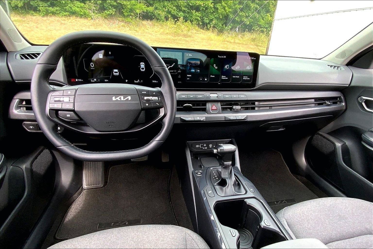 Used 2025 Kia K4 EX FWD image 13