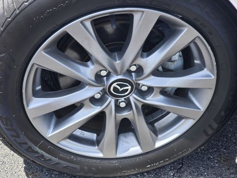 Used 2022 MAZDA MAZDA3 s FWD image 7