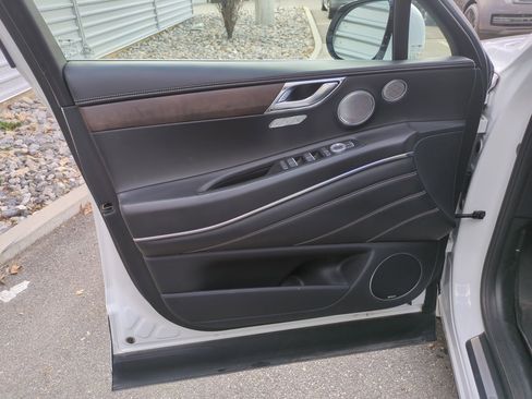 Used 2021 Genesis GV80 3.5T w/ Prestige Package 07 image 12