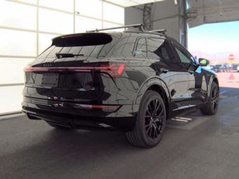 Used 2022 Audi e-tron Chronos AWD/4WD image 13