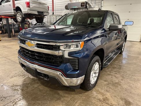 Used 2022 Chevrolet Silverado 1500 LT image 40