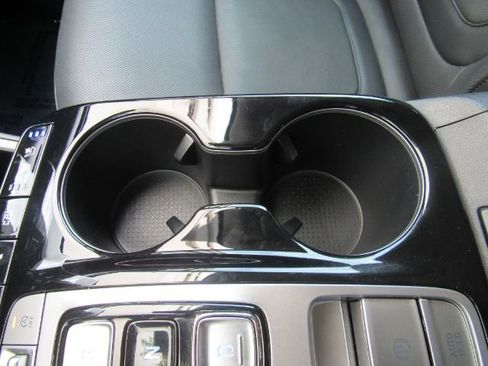 Used 2024 Hyundai Tucson Limited image 51