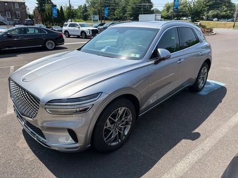 Used 2024 Genesis GV70 2.5T w/ Advanced Package AWD/4WD image 3