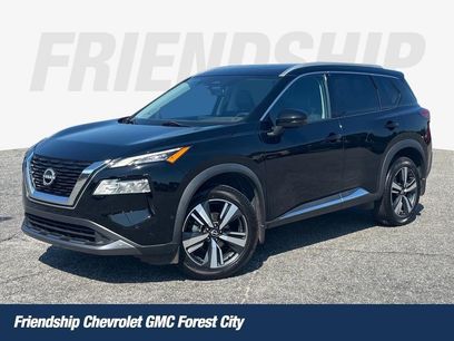 Used 2023 Nissan Rogue SL w/ SL Premium Package