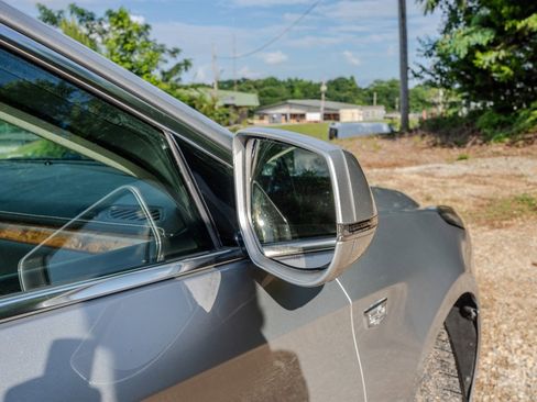 Used 2018 Cadillac XTS Luxury AWD/4WD image 12