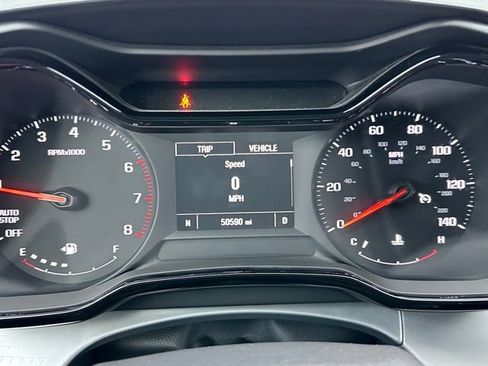 Used 2024 Chevrolet Trax LS w/ LS Convenience Package image 19