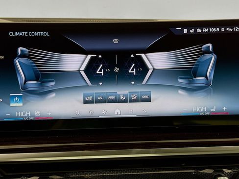 New 2026 BMW X5 xDrive50e w/ M Sport Package image 16