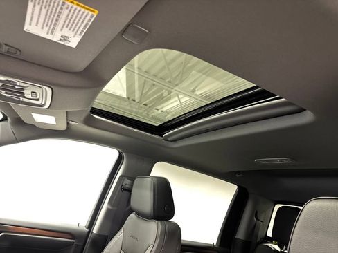 New 2025 GMC Sierra 2500 Denali w/ Denali Reserve Package image 48