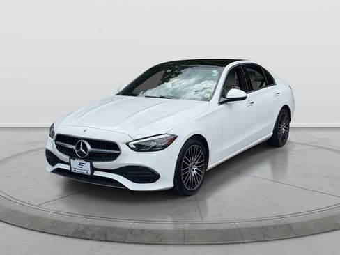 Used 2025 Mercedes-Benz C 300 4MATIC Sedan image 3