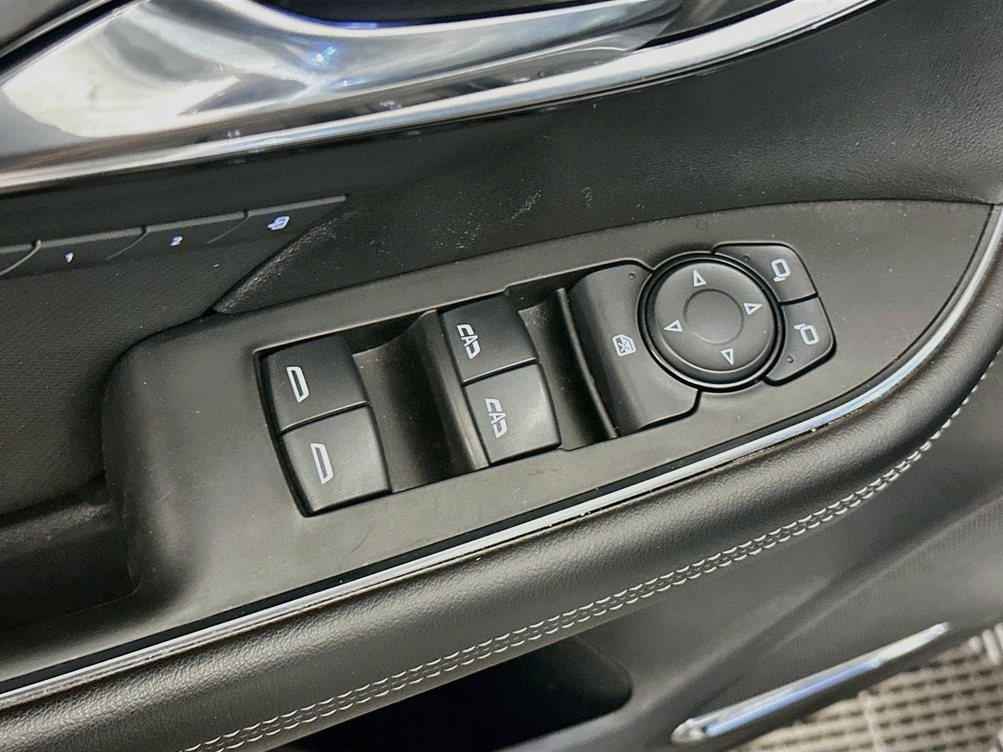Used 2024 Buick Envision Preferred AWD/4WD image 15