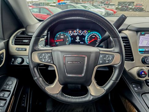 Used 2018 GMC Yukon Denali w/ Open Road Package image 41