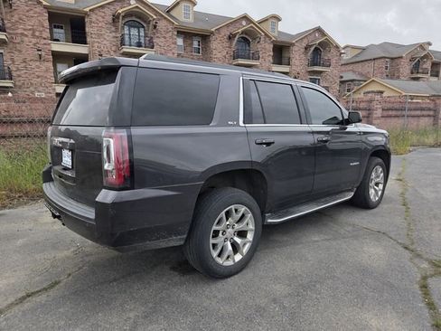 Used 2017 GMC Yukon SLT w/ Open Road Package RWD image 5