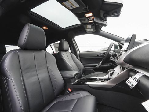 New 2026 Mitsubishi Eclipse Cross SEL image 40