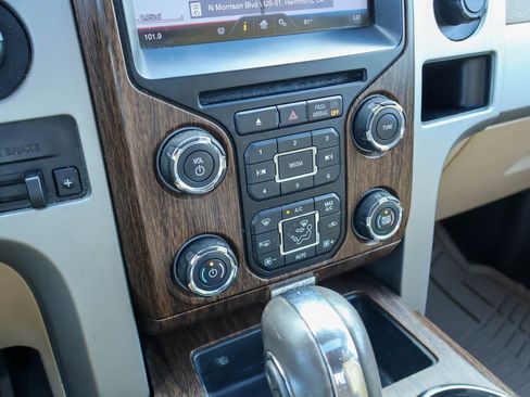 Used 2013 Ford F150 Lariat w/ Luxury Equipment Group image 15