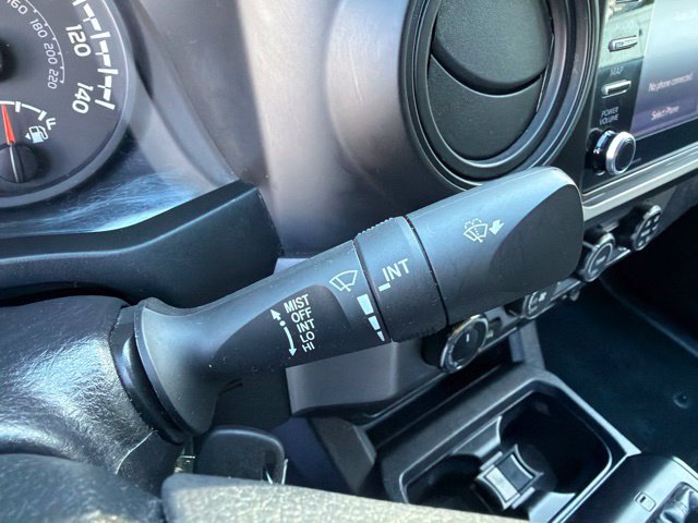 Used 2021 Toyota Tacoma SR AWD/4WD image 23