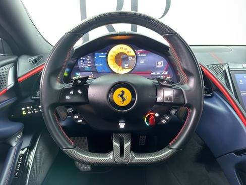 Used 2021 Ferrari Roma RWD image 19