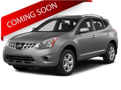 Used 2015 Nissan Rogue S w/ Convenience Package AWD/4WD image 1