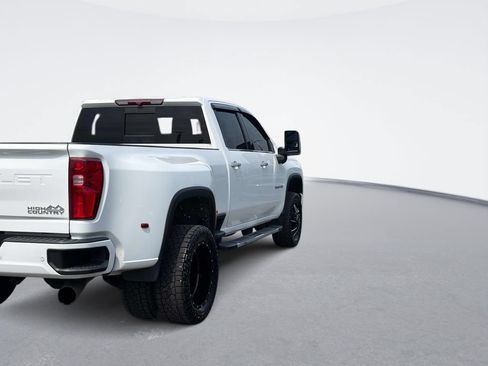 Used 2022 Chevrolet Silverado 3500 High Country w/ Safety Package II AWD/4WD image 5