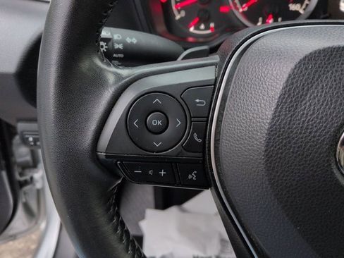 Certified 2022 Toyota Corolla SE image 18