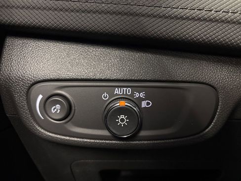 New 2026 Chevrolet TrailBlazer LT w/ Convenience Package FWD image 25
