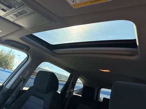 Certified 2022 Honda CR-V EX image 11