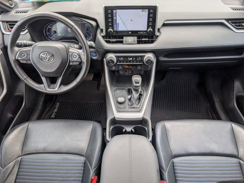 Used 2020 Toyota RAV4 XSE w/ XSE Grade Weather Package AWD/4WD image 5