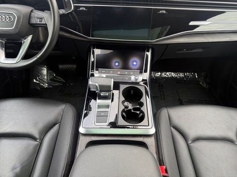 Used 2023 Audi Q8 Premium Plus w/ Premium Plus Package image 28