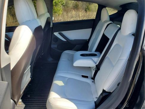 Used 2020 Tesla Model Y Long Range AWD/4WD image 35