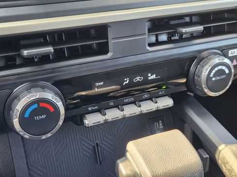 Used 2026 Toyota Tacoma SR RWD image 19