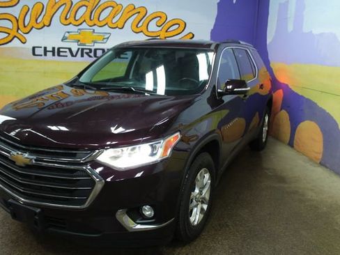 Used 2018 Chevrolet Traverse LT image 4