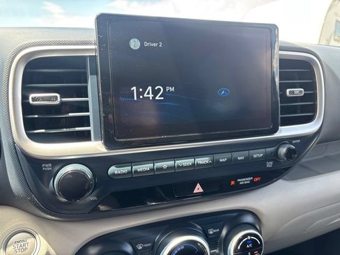 Used 2021 Hyundai Venue w/ Cargo Package FWD image 23